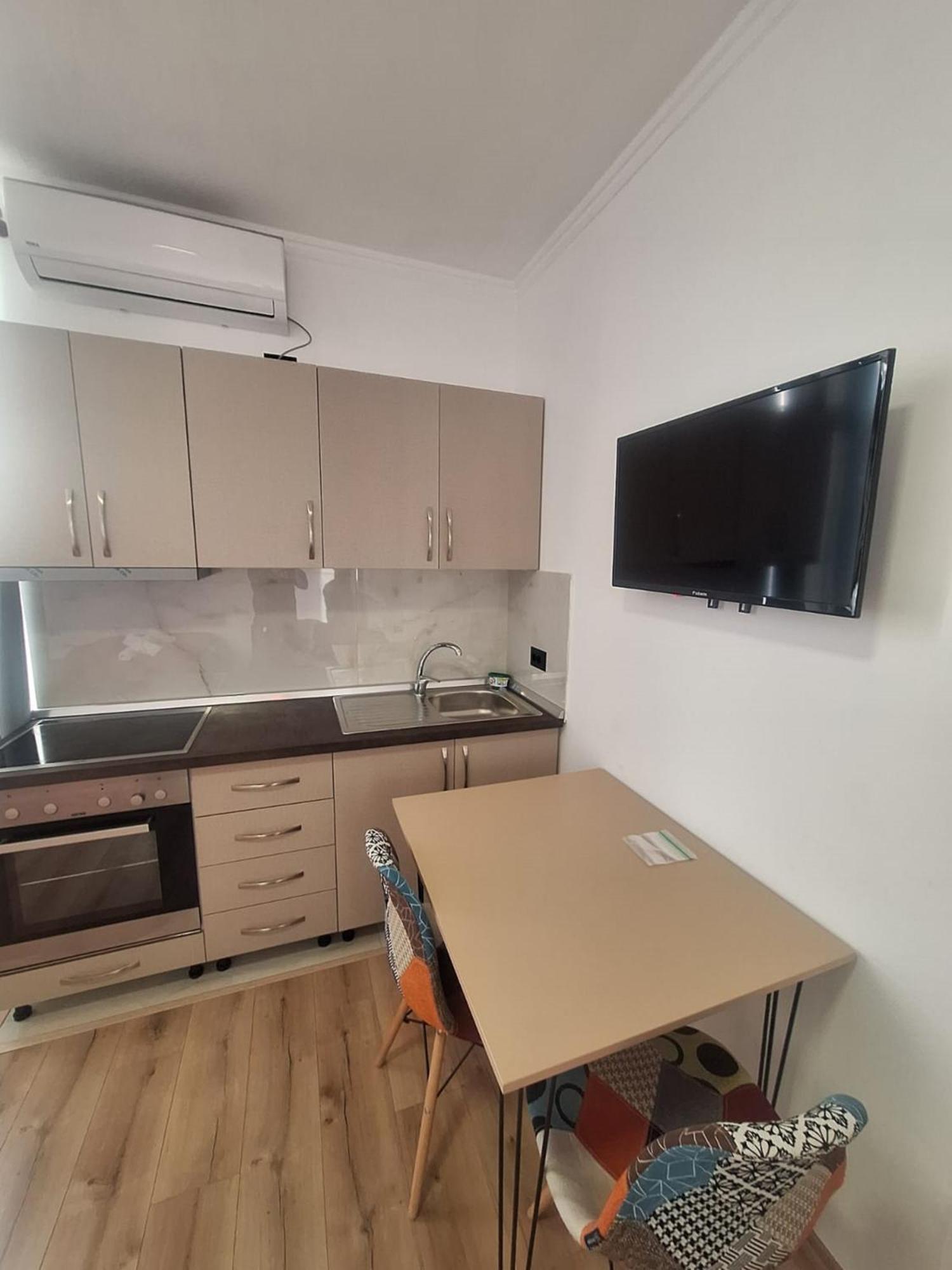 Albania Apartment Comfort Near Tirana City Center Exterior photo